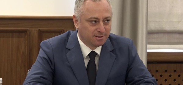 Бадра Гәынба Санкт-Петербургынтәи иааз аделегациа дырԥылеит