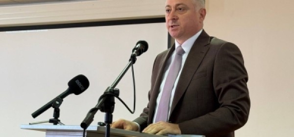 Аԥсны Аҳәынҭқарра Ахада, Арбџьар мчқәа Рыдҵаҟаҵаҩ хада Гәынба Бадра атәылахьчара Аминистрра даҭааит.