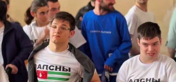 Владислав Арӡынба игәалашәара иазку иаарту ареспубликатә турнир хацыркхеит Аҟәа