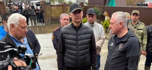 Аҳәынҭқарра Ахада Бадра Гәынба  ақәоура иахҟьаны аӡхыҵра ахьыҟалаз  Гәылрыԥшь араион даҭааит