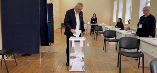 Аԥсны анапхгаҩцәа аҭыԥантәи ахаланапхгаратә усбарҭақәа рахь алхрақәа рҿы абжьыҭара рхы аладырхәит.