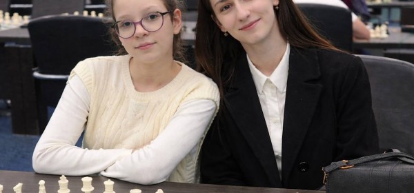 Аԥснытәи аспортсменцәа қәҿиарала иқәгылеит Жәларбжьаратәи аҳәса рымш аҽны Шәача ақалақь аҿы имҩаԥысыз ашахмат азы атурнир