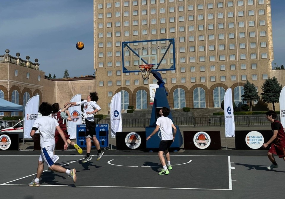 Амҵәышәмпыл азы Жәларбжьаратәи афестиваль 3х3 официалла аартра иазкыз аныҳәатә усмҩаԥгатә мҩаԥысит Аҟәа ақалақь ахақәиҭтәра амш аҽны