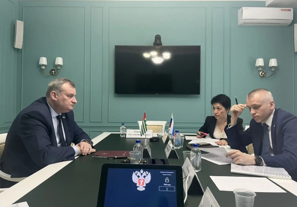 Министр здравоохранения Эдуард Бутба провел ряд рабочих встреч в Москве