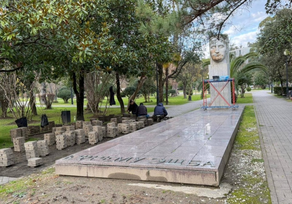 Ефрем Ешба ибаҟа аҿаԥхьа арыцқьаратә усурақәа ирылагеит