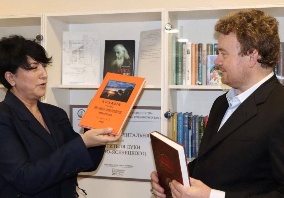 Библиотеку-читальню имени святителя Луки (Войно-Ясенецкого) открыли в Центральном военном госпитале Минобороны