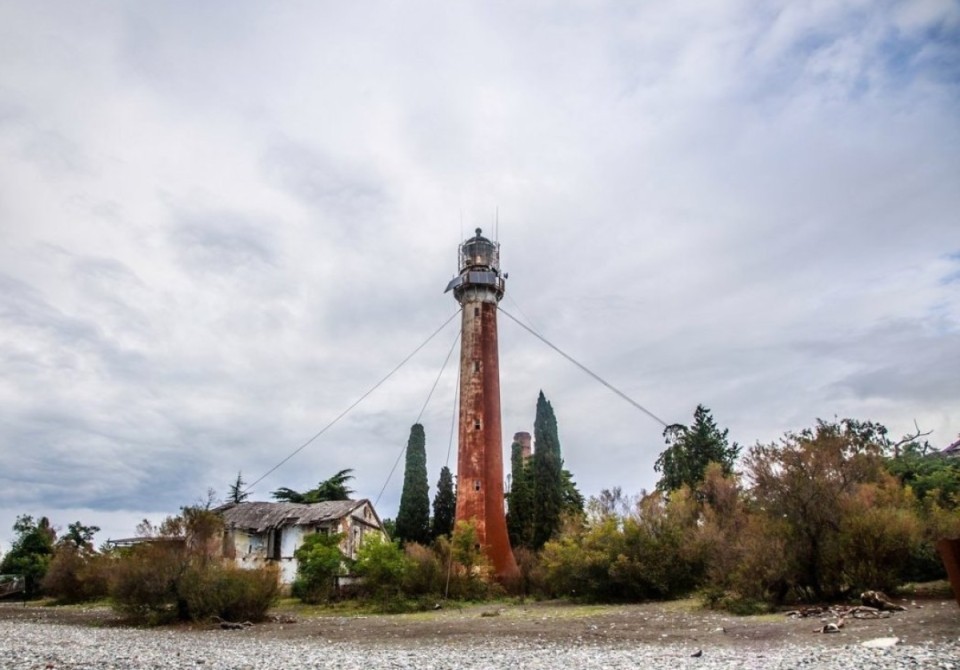 «Хаб Алашарбага»: Аҟәа ақалақь аҿы еиҭашьақәыргылахоит аҭоурыхтә алашарбага ахылаԥшыҩ иҩны.