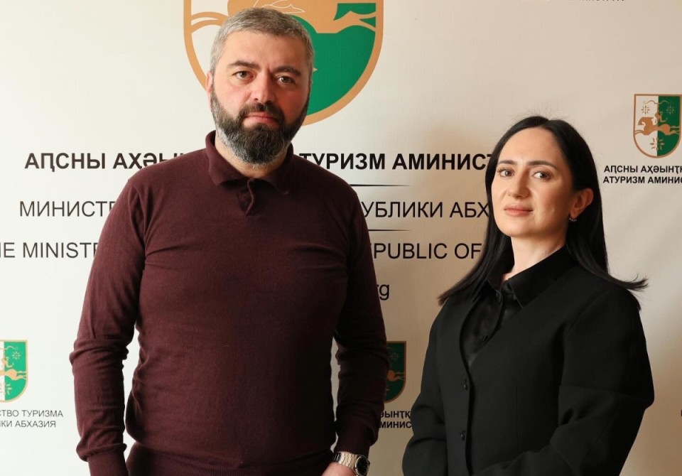 Министр туризма и и детский омбудсмен обсудили вопросы безопасности туризма  и поддержки детей