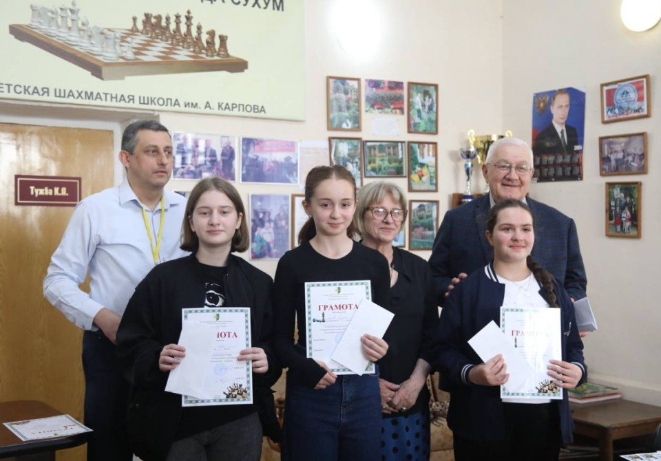 Артем Табарян стал победителем шахматного турнира памяти Владислава Ардзинба