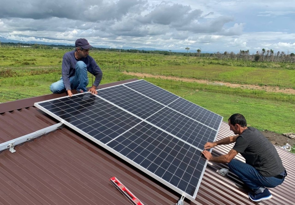 Аԥсабаратә ресурсқәа ирхылҵуа афымцамч аиуразы аиқәыршәагақәа шьҭарнахыс аҳазалхратә баџь ахшәаара ахәҭаны иҟаӡам.