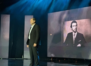 Театрализованное представление «Владислав имҩа», посвященное  80-летию Владислава Ардзинба, прошло в госфилармонии
