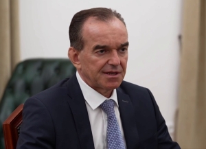 Бадра Гунба и Вениамин Кондратьев обсудили стратегическое сотрудничество на экономическом форуме