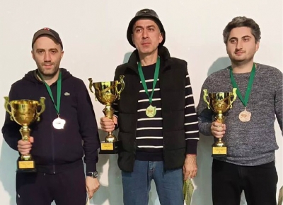 Тимур Лакербая стал победителем чемпионата по профессиональному домино