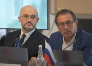 Иракли Хьынҭәба: атеатр ахықәкы хаданы иҟоуп ажәларқәеи абиԥарақәеи реидкылара.