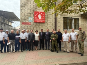 Абхазская делегация во главе с вице-президентом Бесланом Бигвава находится в Черкесске