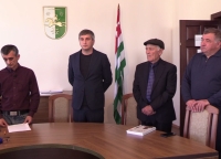 370 тысяч рублей передали семьям пропавших без вести в рамках благотворительной акции водителей трансфера Абхазии