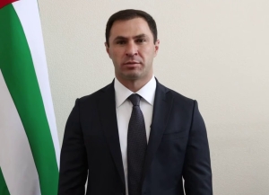 Глава Администрации Сухума Тимур Агрба поздравил жителей и гостей столицы с 2510-летием города