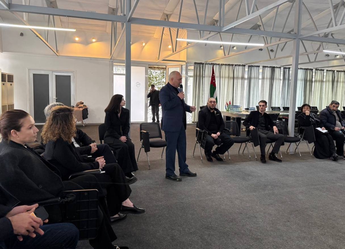 Министр культуры Даур Кове встретился с ремесленниками