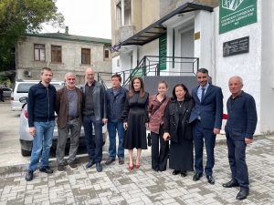 Память фотокора ТАСС Андрея Соловьева почтили в Сухуме