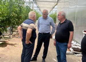 Беслан Џьопуа Кындыӷ ақыҭан иҟоу ақыҭанхамҩатә наплакқәа дырҭааит.