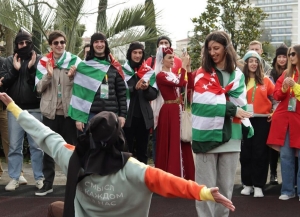 Аԥсны жәларбжьаратәи аҿар Рфестиваль арегионалтә программа иаларҵеит