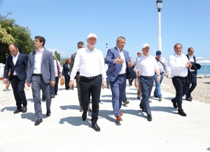 Сергеи Кириенко Гәдоуҭа ақалақь амшын аԥшаҳәа даҭааит.