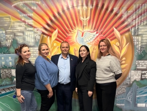 Детский омбудсмен Мактина Джинджолия ознакомилась с работой образовательного центра &quot;Созвездие&quot;