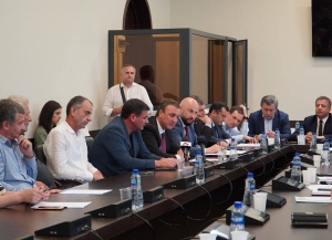 Законопроект «О едином социальном налоге» обсудили на заседании Комитета по обороне и национальной безопасности