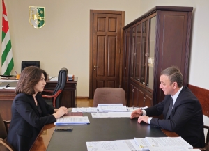 Министру просвещения поручено представить предложения по совершенствованию системы образования в Абхазии   