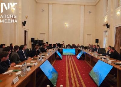 Аҵарауаа ҿарацәа астратегиатә ӡбамҭақәа рыдыркылаларц азы ажәалагала ҟарҵеит