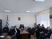 Вице-премьер Вараздат Миносян принял участие врабочем совещании в аппарате Минсельхоза