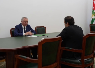 Ареспублика былтәыла аиқәыршәара иазку азҵаарақәы ирылацәажәеит Аԥсны Ахада Бадра Гәынбеи аенергетика аминистр Баҭал Мышәбеи