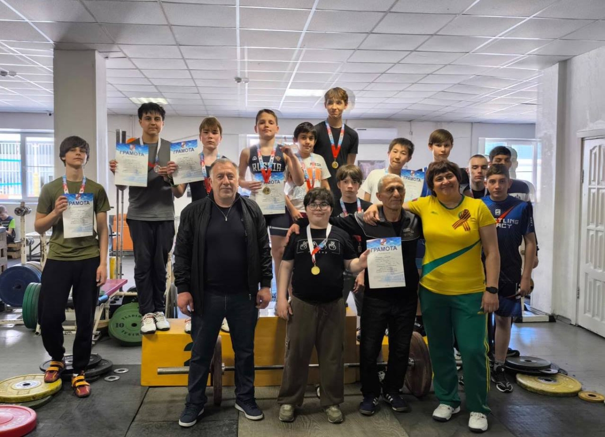 Абхазские тяжелоатлеты завоевали медали на чемпионате в Сочи