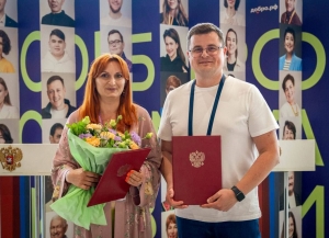 Депутат Госдумы Артем Метелев встретился с представителями абхазских НКО