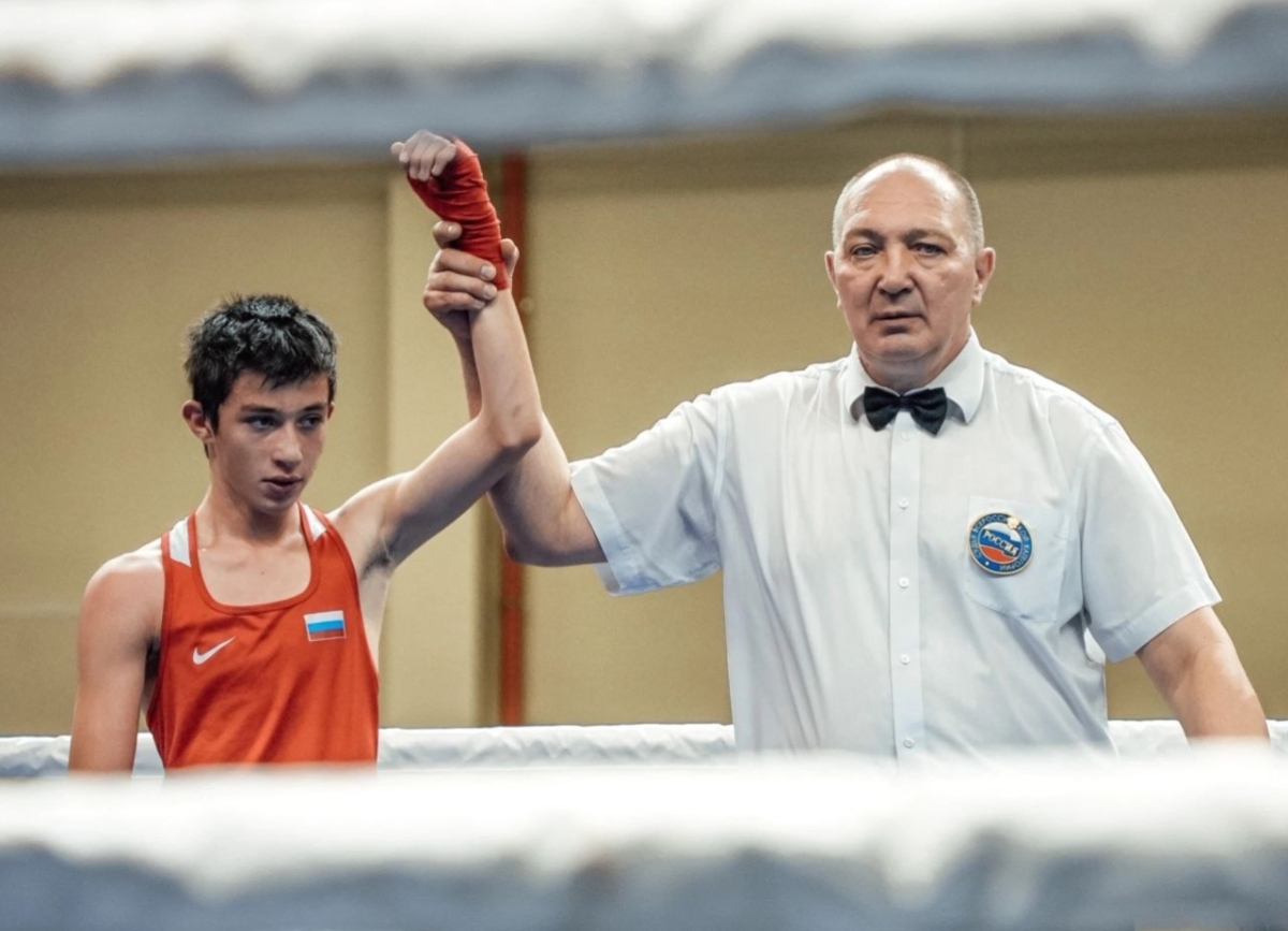 Константин Ахба стал победителем турнира по боксу имени Владимира Соловьева