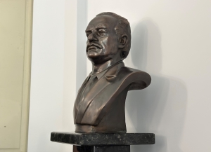 100-летний юбилей композитора Алексея Чичба отметили в Сухумском музучилище
