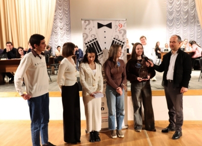 Хәажәкырамза 10 рзы Аԥснытәи аҳәынҭқарратә университет аҿы имҩаԥган афакультетбжьаратә еицлабра «Иарбан?Иаба? Ианба?»