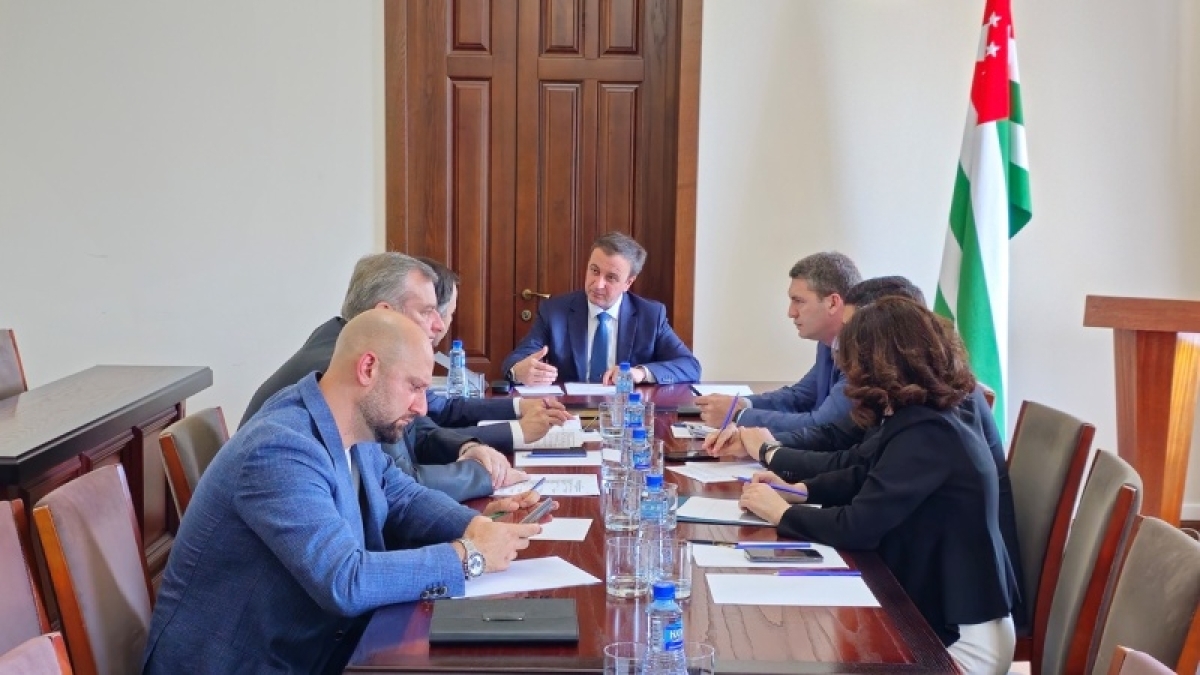 Аминистррақәа аусра аоптимизациа азы анапхгарабжьаатәи апланқәа рыпроектқәа рыдгалара алдыршароуп ԥхынгәымза 15 иахымгакәа.