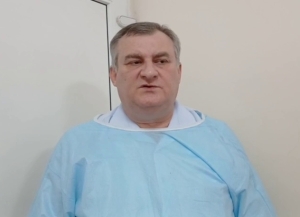 Аҟәа иҟалаз аиҿахысраан ахәрақәа зауз иахәҭоу амедицинатә цхыраара роуеит.