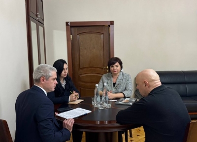 Аԥсны Ахәаахәҭра-ааглыхратә палата ахада Инар Ладариа Краснодартәи атәылаҿацә Ахәаахәҭра-ааглыхратә палата аделегациа дырԥылеит