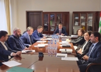Делба и Ведерников обсудили проект соглашения о сотрудничестве Абхазии и Псковской области