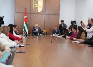 Бадра Гәынба: Аҵарадырра асистема арҿыцразы аԥара рацәаны иазоужьхоит