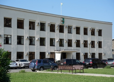 15 - ҩык адепутатцәа алырхит Гәылрыԥшь араионтә Еизара ахь.