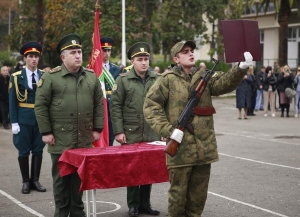 Призывники приняли присягу на плацу Генерального штаба ВС Абхазии
