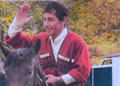 Госкомспорт выражает соболезнования по случаю смерти чемпиона Абхазии по конному спорту Даура Барциц