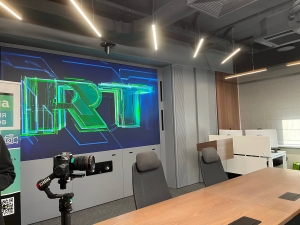 Абхазских медийщиков познакомили с работой телеканала RT