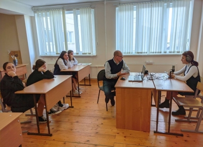 Мастер-классы для гудаутских школьников провели преподаватели из Ставрополя