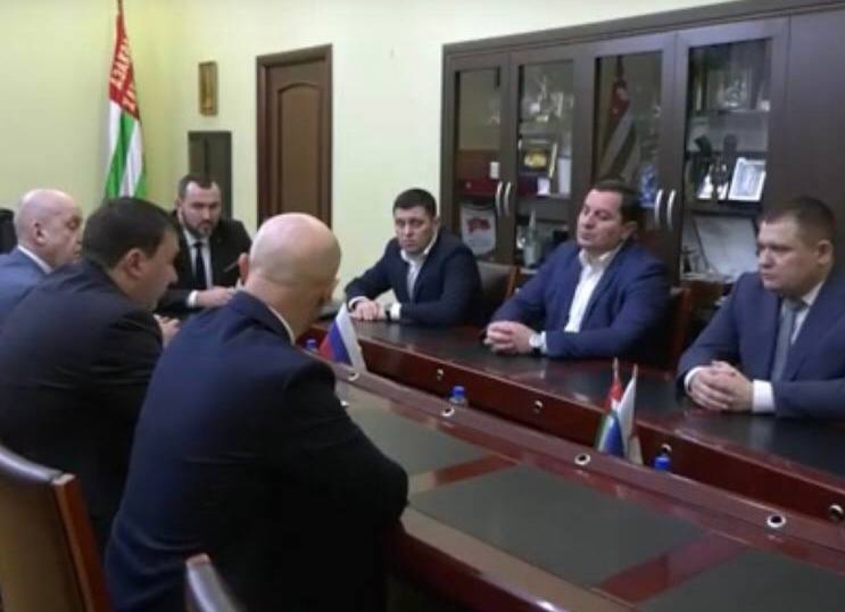 Министр внутренних дел  Роберт Киут встретился с делегацией МВД РФ