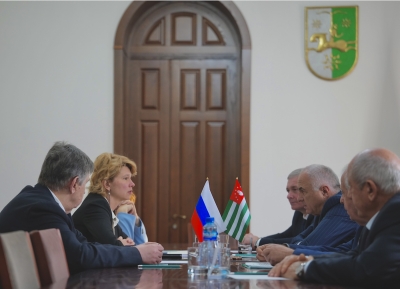 Министры сельского хозяйства Абхазии и России обсудили вопросы сотрудничества