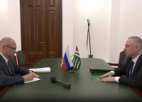 Бадра Гунба и Сергей Кириенко обсудили актуальные вопросы абхазо-российского сотрудничества